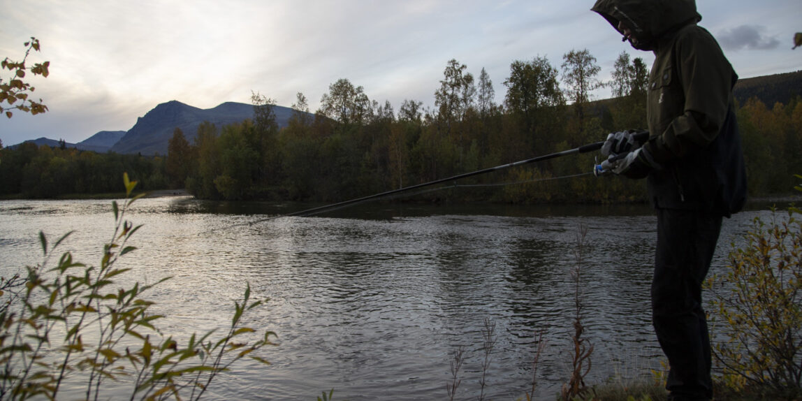 kvällsfiske i kvikkjokk